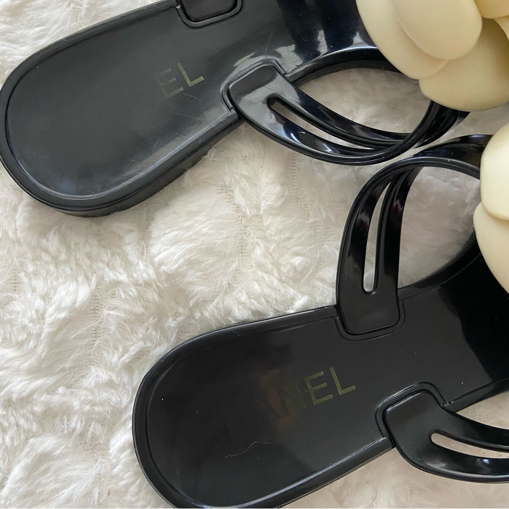 Chanel Sandals CC Camellia Flower Rubber Jelly Thong Flip Flop Sandals - Picture 4 of 11